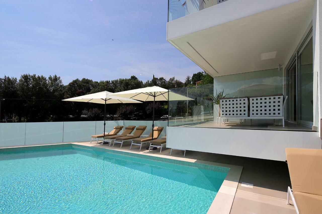 Stylish Apartment 100 M From The Beach Опатия Экстерьер фото